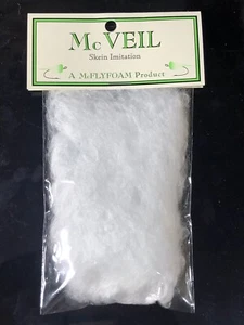 McVEIL SKEIN IMITATION de McFLYFOAM. MOSCAS ATANDO INSECTOS GLO, PATRONES DE HUEVOS. HILO. - Imagen 1 de 1