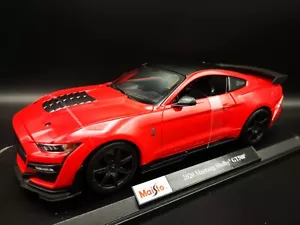 Maisto 1/18 FORD MUSTANG SHELBY GT ROSSO Scala pressofusa Modello AUTO NUOVA SU EBAY - Foto 1 di 12