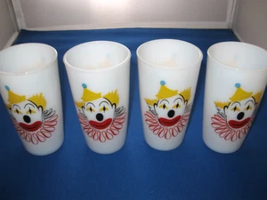 4 Hazel Atlas Clown Face Milk Glass Drink Tumbler 50s - 5" Tall - Vintage - Picture 1 of 4