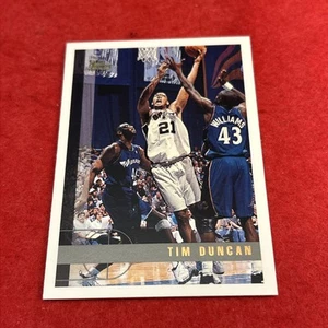 Tarjeta de novato 1997-98 Topps Tim Duncan #115 (RC) - Imagen 1 de 8