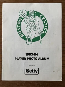 Álbum de fotos de jugador de Boston Celtics 1983-1984 RARO - Imagen 1 de 7