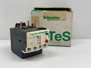 LRD10 Schneider Electric thermal overload relay, 4...6A, class 10A (33) - Picture 1 of 10