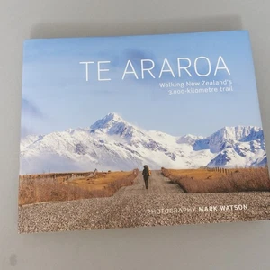 TE ARAROA Walking New Zealand's 3,000-kilometre trail mark watson Photography - Foto 1 di 9