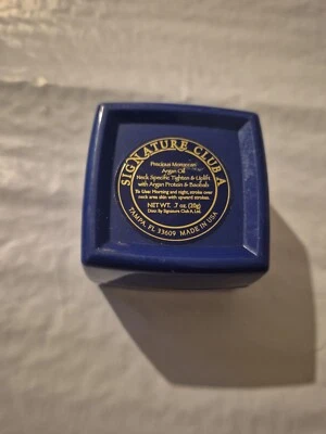 Signature Club A Precious Moroccan Argan Oil Neck Tighten & Uplift Cream, 0.7 Oz - Image 1 of 2