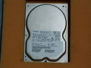 HITACHI Deskstar 40 GB Modelo HDS728040PLAT20 N:0A30209 - Imagen 1 de 1