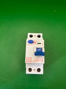 M2 M240230 40A 30mA RCD - Picture 1 of 4