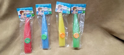 4 Vintage Plastic Twist Bazoon Musical Kazoo's 1970s Dime Store Toy Hong Kong - Image 1 of 4