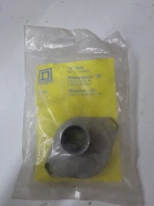 1- Square D B100 B Hub for 1" Conduit Raintight New Sealed Free Shipping - Picture 1 of 3