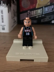 2003 NBA LEGO Sports Pau Gasol Memphis Grizzlies Mini-Figure w/ Stand - Picture 1 of 2