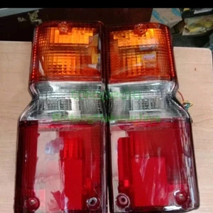 DAIHATSU ROCKY FEROZA BLIZZARD REAR TURN SIGNAL LAMP TAIL LIGHT SET Pair RH/LH - Picture 1 of 6