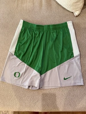 Nike Oregon Ducks Fútbol Flex Corto Para Hombre Grande Verde Gris DJ5125 Bolsillos Foto 1 de 4