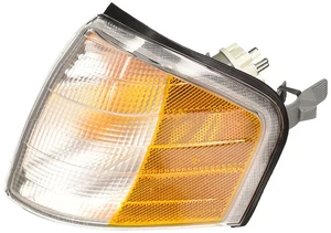 Parking/Corner Turn Signal Light for 94-00 Mercedes C Class Left Driver Side - Picture 1 of 1