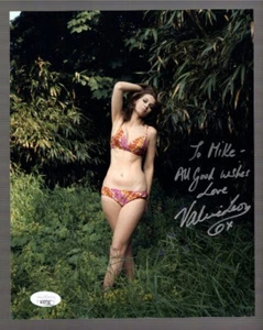 VALERIE LEON HAND SIGNED 8x10 COLOR PHOTO VERY SEXY POSE TO MIKE JSA - Picture 1 of 1