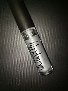 NEW MAC HOLIDAY SNOW BALL MINI VAMPLIFY (GILDED FROST) METALLIC SILVER ๐ - Picture 1 of 2