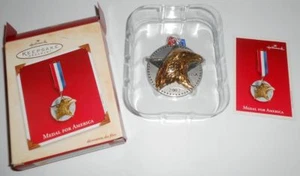 HALLMARK MILITARY CHRISTMAS ORNAMENT - METAL FOR AMERICA - NEW IN BOX - Picture 1 of 3