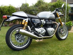 2016 TRIUMPH THRUXTON 1200 R SILVER - Picture 1 of 4