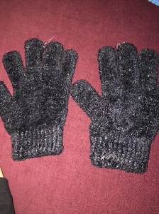 Kohl’s Girl’s Black Sparkle Very Soft, M/L Jumping Beans Gloves - Picture 1 of 10