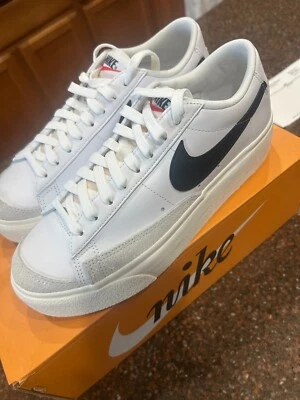 Size 8.5 - Nike Blazer Platform Low White Black W - Image 1 of 4