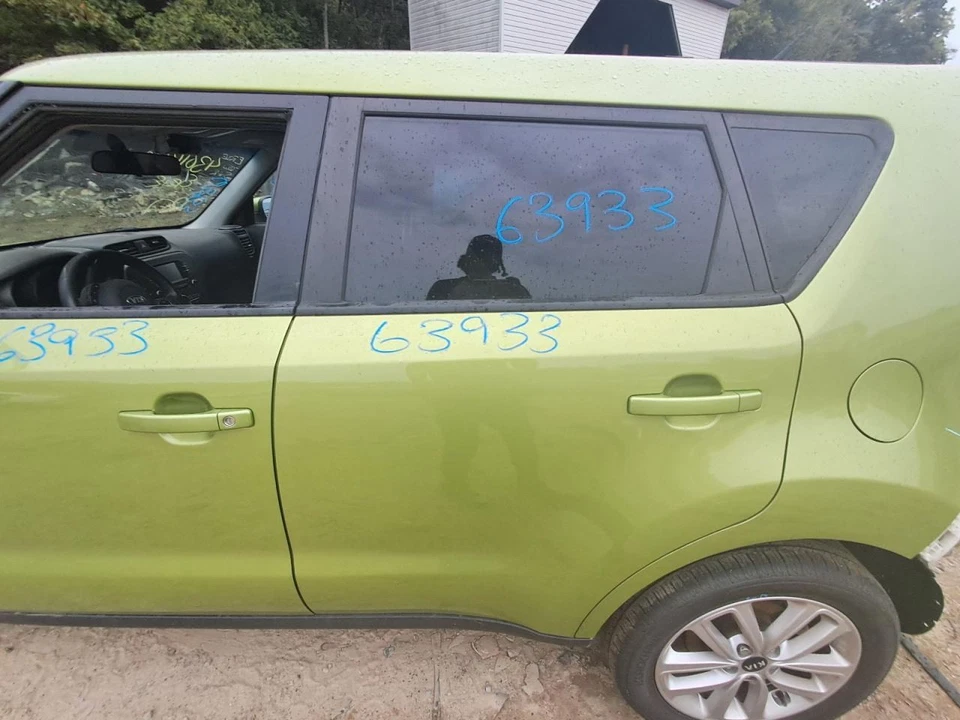 2017 KIA SOUL Driver Rear Door Shell Green Privacy Tint Used Local Pickup Only - Image 1 of 1