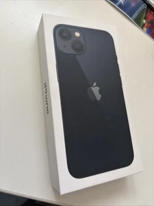 Apple iPhone 13 128GB Mitternacht - Bild 1 von 2