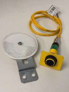 BANNER 29508 S18SP6DQ DIFFUSE BARREL MOUNT PHOTOELECTRIC PROXIMITY SENSOR KIT - Picture 1 of 13