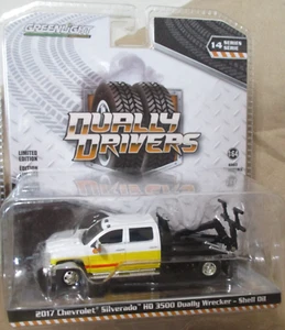 Greenlight 2017 Chevy Silverado 3500 Wrecker /Tow Truck 1:64 Rubber Tires - Picture 1 of 4