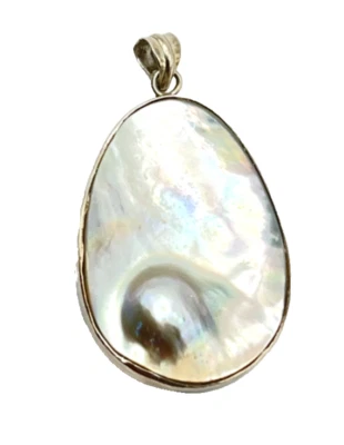 Colgante vintage de madreperla opalescente de plata de ley 925 Foto 1 de 4