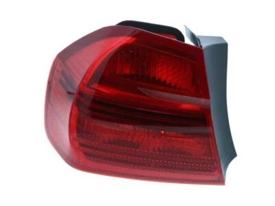 Conjunto de luz trasera exterior izquierda para BMW 328i 2007-2008 TYC 56766CV sedán Foto 1 de 2