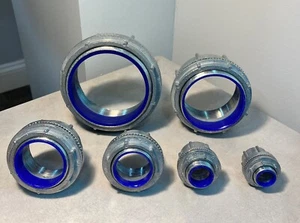 1/2" Myers-type Watertight Hub for Rigid Conduit Threaded Insulated Zinc UL 10pc - Picture 1 of 3