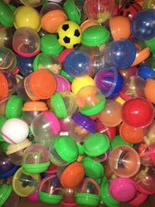 500 Cassapanca Giocattolo 2" Mystery Mix in Capsule da 2 Pollici per Distributori Macchine Sacchetto Festa - Foto 1 di 2