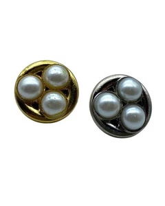 Bottone Tondo Argento con Tre Perle Linea 20 Ø 13 mm AR-018754-20 - Imagen 1 de 9