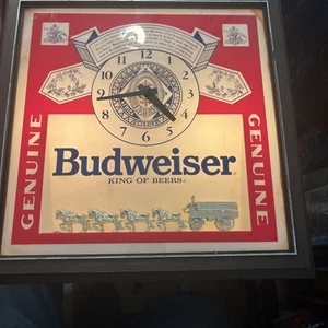 Vintage 1980s Budweiser King of Beers Clydesdale Lighted Clock 13.5" - Picture 1 of 6