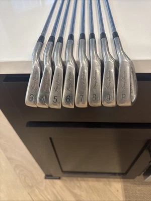 Tommy Armour, Men's RH 845s SILVER SCOT Cavity Balance 3-PW - Image 1 of 4