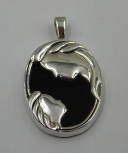 Kabana Sterling Silver Mother / Daughter Pendant with Black Onyx Background - Picture 1 of 6