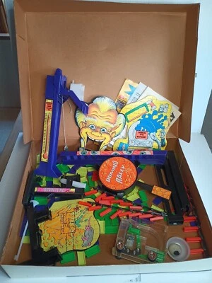 Domino Rally Mad Lab Set, Pressman, 1996, READ DESCRIPTION  - Image 1 of 4