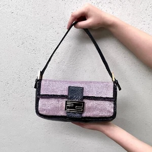 RARE☆☆☆☆☆FENDI Beads Embroidery Mamma Baguette PM Shoulder Bag Purple & Black - Picture 1 of 14