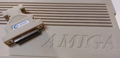 DB23 FEMALE - Amiga RGB to VGA Monitor Adapter - DB23 GENUINE - Buffered - (NEW) - Image 1 of 4