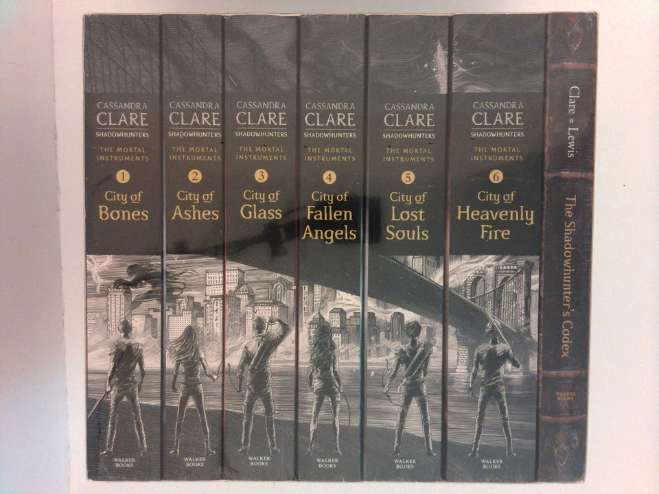 The Mortal Instruments a Shadowhunters 7 Books Collection Set Cassandra Clare R2
