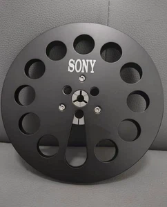 One 7'' SONY black Aluminum Tape up Reel for Reel-to-Reel Tape Recorders - Picture 1 of 8