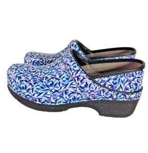 Dansko LT Pro Clog Leather Womens EU 38 US 7.5 - 8 Blue Dash Multicolor Print - Picture 1 of 10