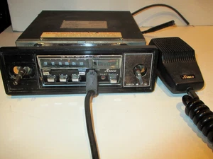 VTG 1970'S KRACO CB RADIO+AM/FM STEREO CITIZENS BAND+MIKE+PLATE UNTESTED AS-IS!! - Picture 1 of 20