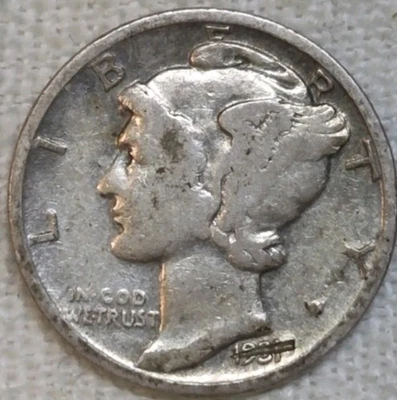1931 Mercury Dime Fine.  Struck Through Debris.  Free Shipping - Image 1 of 4