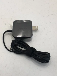 ASUS ADP-33AW 19V 1.75A 33W Caricabatteria adattatore alimentazione AC originale originale - Foto 1 di 7