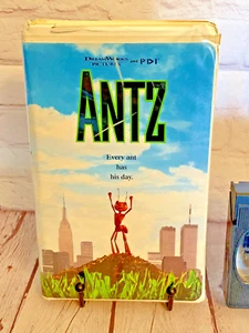 Antz VHS by Dreamworks Home Entertainment 1999 rated PG 1hr 23mins - Picture 1 of 6