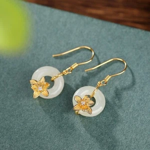 I02 Earring Wheel From Jade With Attached Bloom Sterling Silver 925 Gold Plated - Imagen 1 de 5