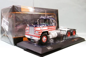 Ixo - Camion MACK R-Series 1966 blanc drapeau américain réf. TR178 Neuf 1/43 - Foto 1 di 6