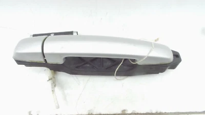 Manija de puerta exterior lado del conductor trasera plateada 2005-2012 Suzuki Grand Vitara SZ5 Foto 1 de 4
