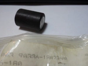 1969-73 YAMAHA DT AT CT RT PLUG TAPER SPEEDO DRIVE PLUG NOS OEM P/N 90336-18023 - Picture 1 of 2