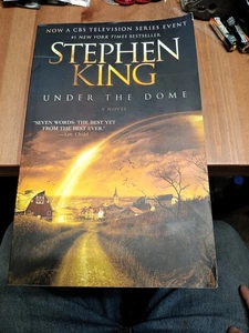 Under the Dome: A Novel by Stephen King - Picture 1 of 4