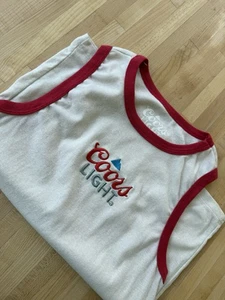 Coors Light Tank - logo birra ricamato - Red Ringer Americana Campy Western - Foto 1 di 9